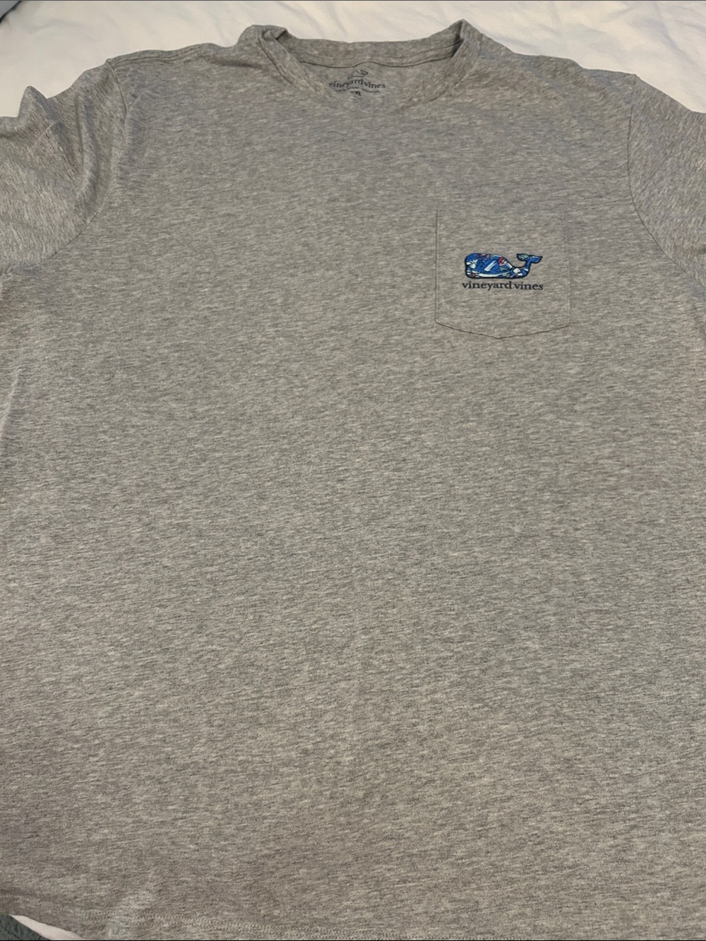 Vineyard Vines Heather Gray Short-Sleeve Tee with Blue Whale Pocket Logo